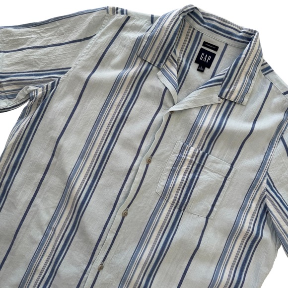 GAP Other - GAP Large Light Blue Striped Short Sleeve Button Up Men's Gauze Camp Shirt